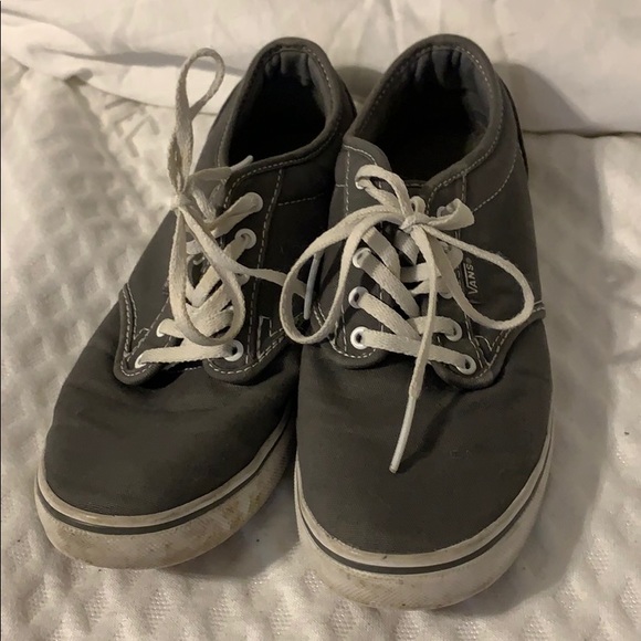Gray vans - Picture 2 of 3